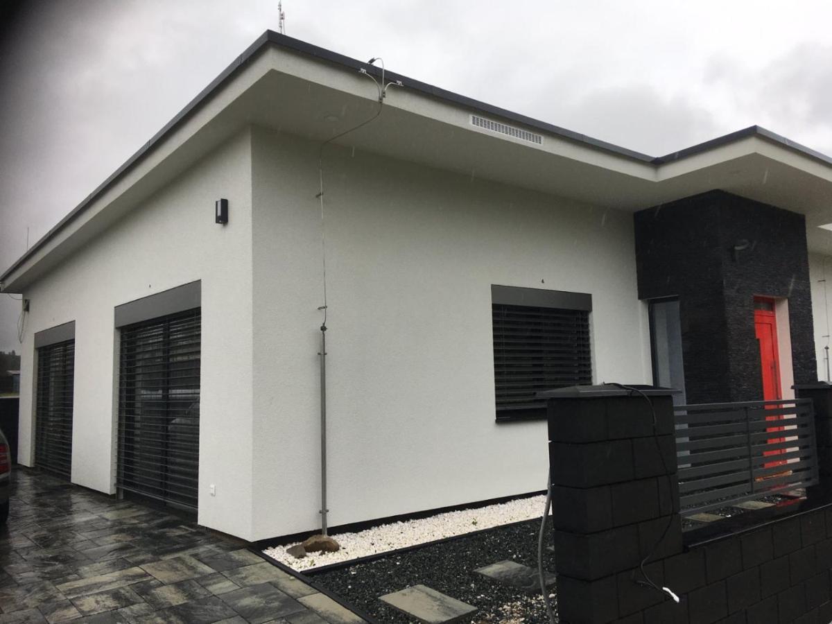 Vila Pollux Rajecke Teplice Exterior photo